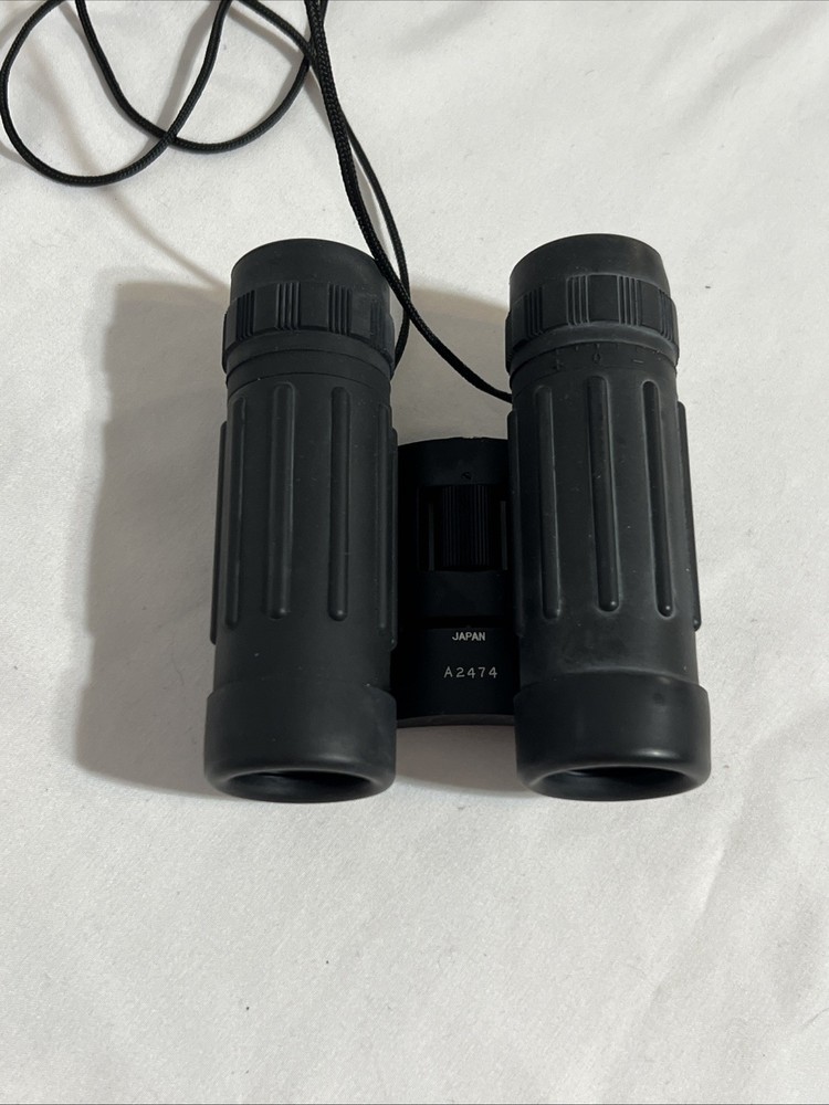 Binoculars With Case Western Field 4 Inches