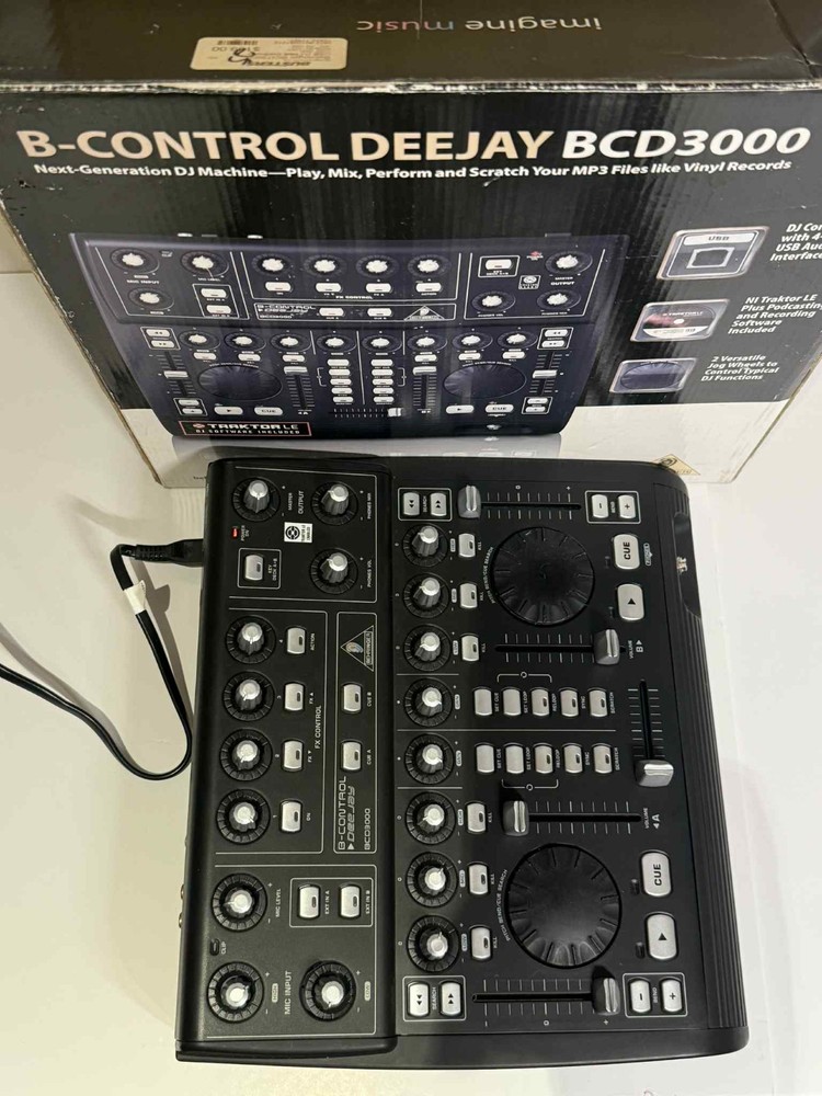 Behringer B‑Control Deejay BCD3000