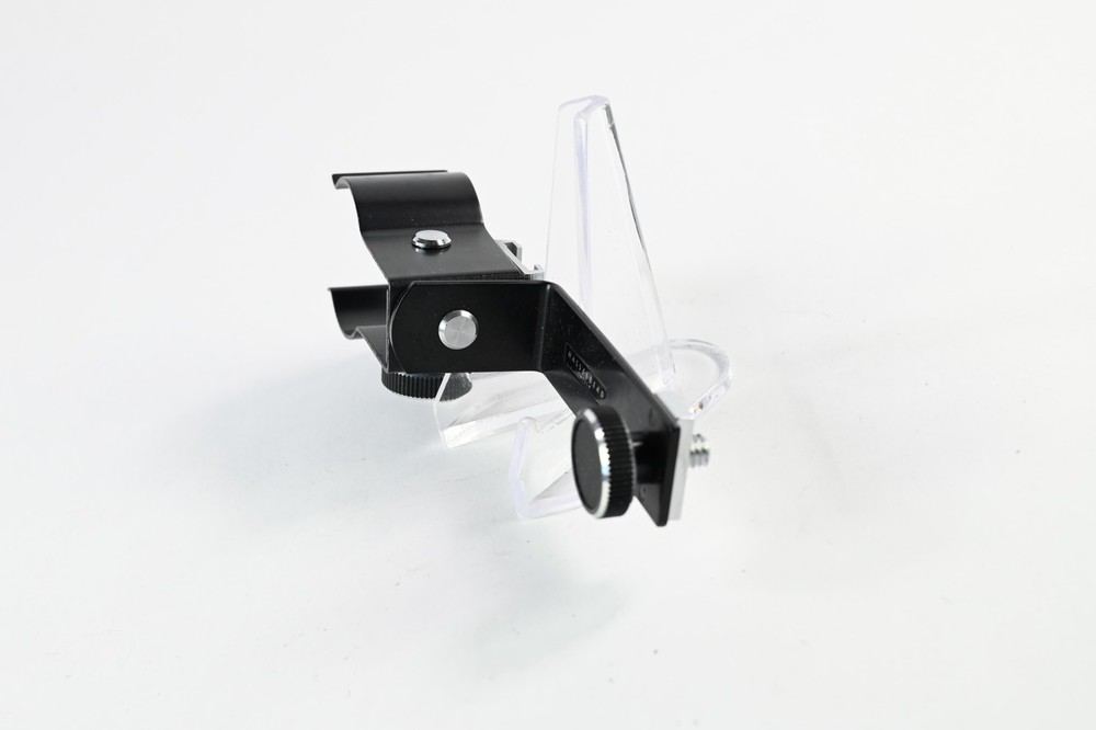 Hasselblad 45039 Adjustable Flash Shoe Pistol Grip Attach. Bracket #G044