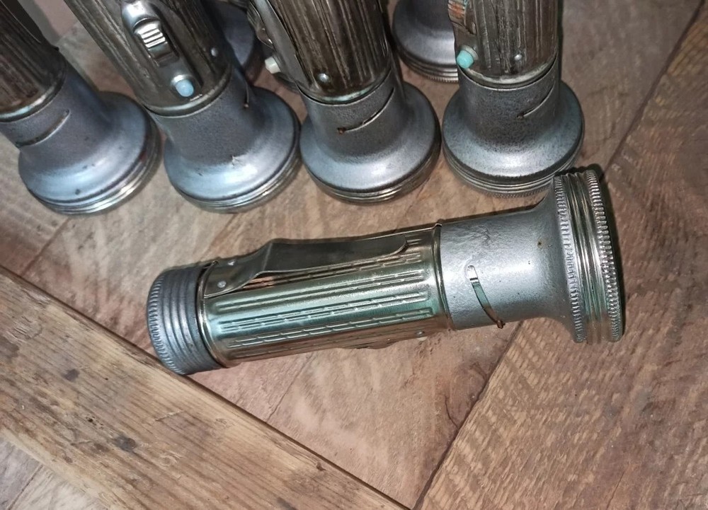 1 pcs USSR Soviet Military Flashlight with Belt Clip Morse Code Button , NEW