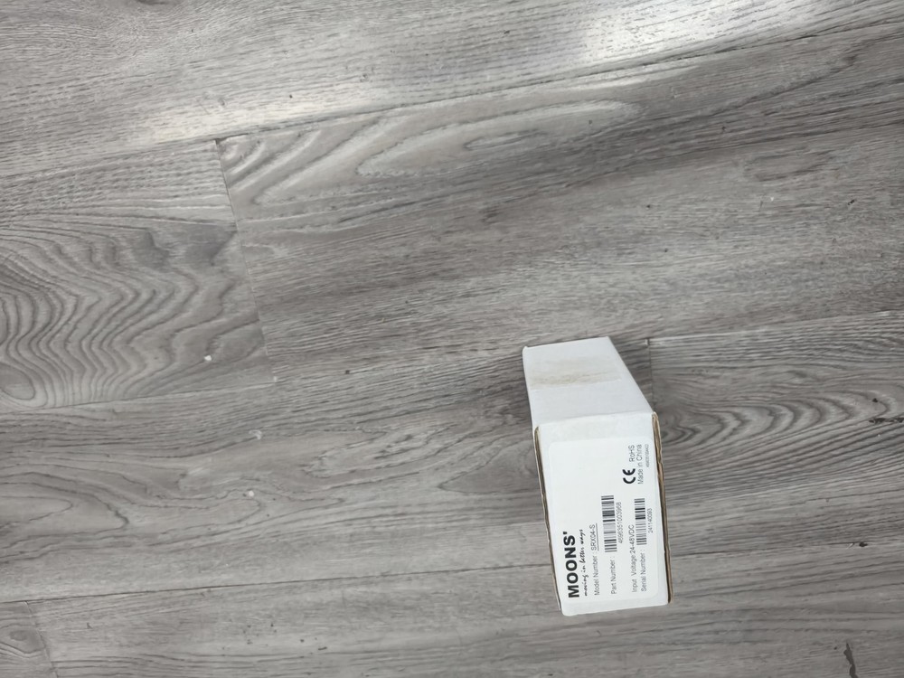 1PCS NEW SRX04-S Driver MOONS