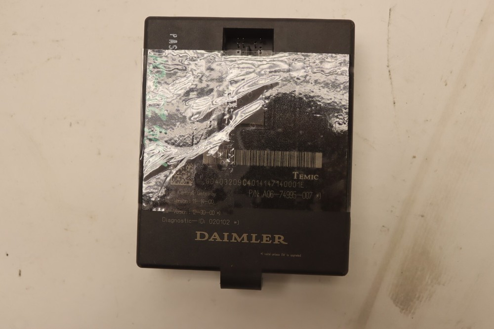 2008-2017 FREIGHTLINER CASCADIA 125 CAB COMPUTER MODULE A06-74995-007 OEM