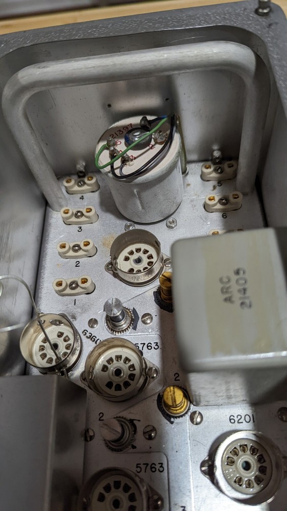 Aircraft Radio Corp Frequency Converter -Transmitter CV-431A/AR 28 Volt untested