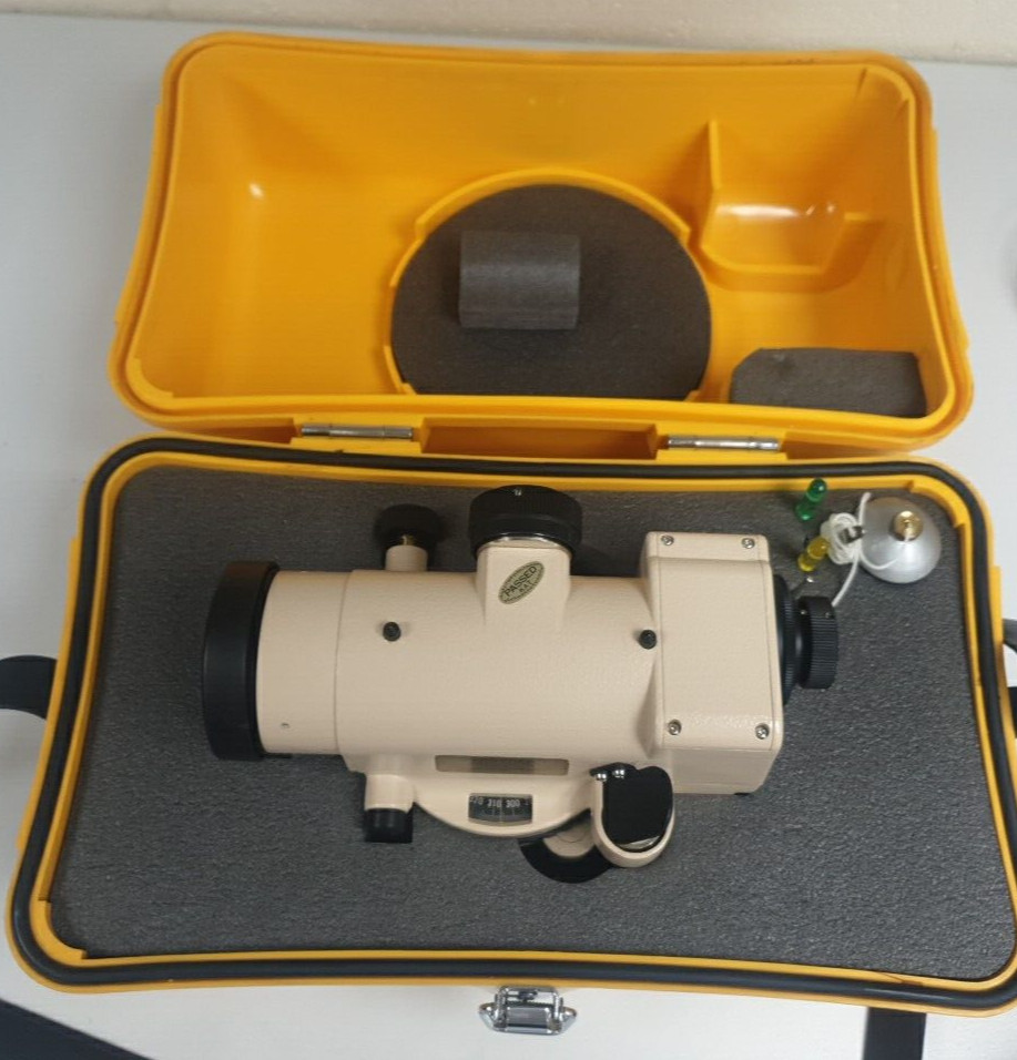 Auto Set Level Surveyor Engineering Tool Fuji-Koh level Model FA-22 (RARE