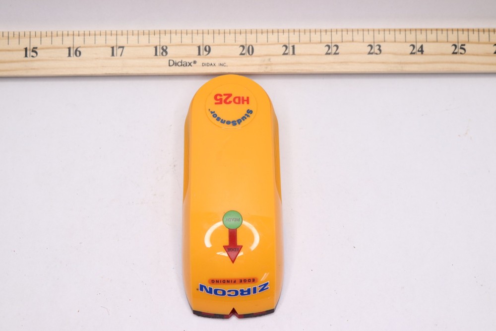 Zircon StudSensor HD25 Stud Finder