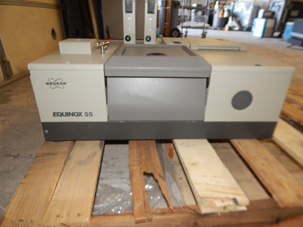 BRUKER EQUINOX 55 FT-IR SPECTROMETER (#4540)