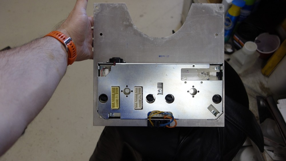 International Speedometer and Tach Cluster 3592575c91