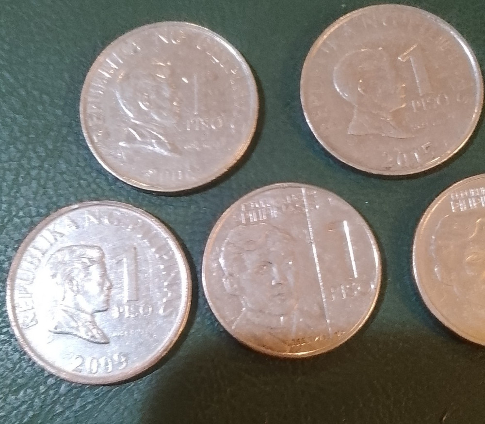 Philippines One Peso Coin x 5 - Circulated - Five Different dates