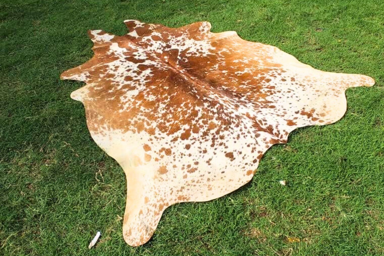 NEW LARGE 100% COWHIDE LEATHER RUGS TRICOLOR COW HIDE SKIN CARPET AREA