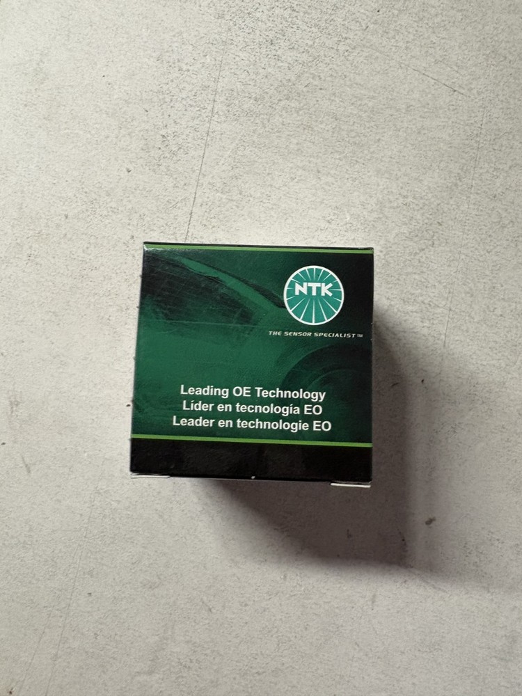 Auto Plus/NGK EC0100 Sensors - Engine Camshaft Position Sensor
