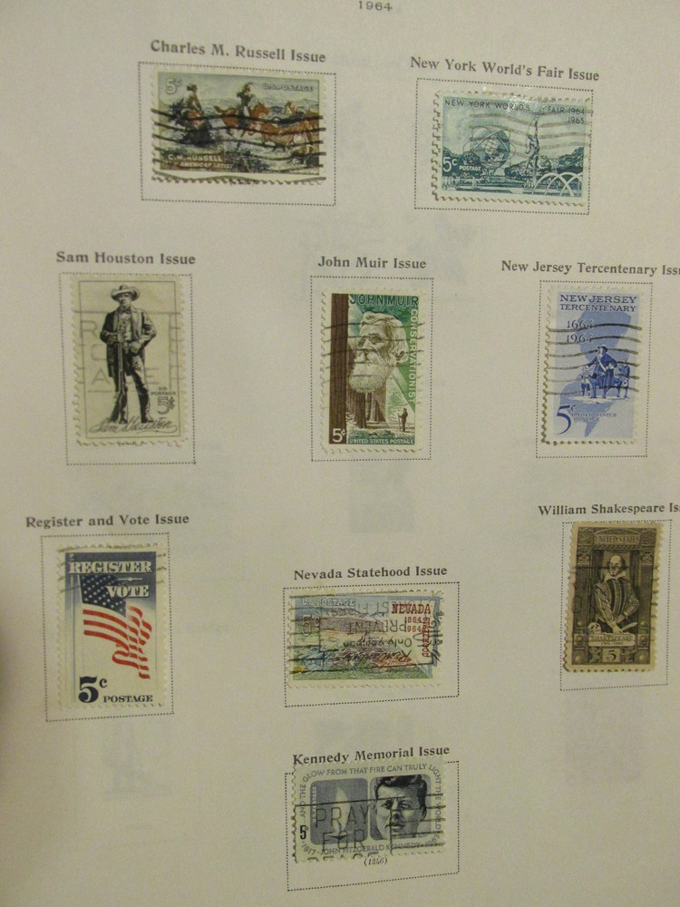 1969 Scott's Minuteman Album For United States Stamps 100+ Used Stamps Inside