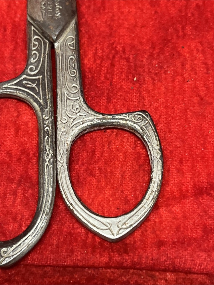 VINTAGE Evershark SCISSORS SHEARS ORNATE DESIGN (p2)