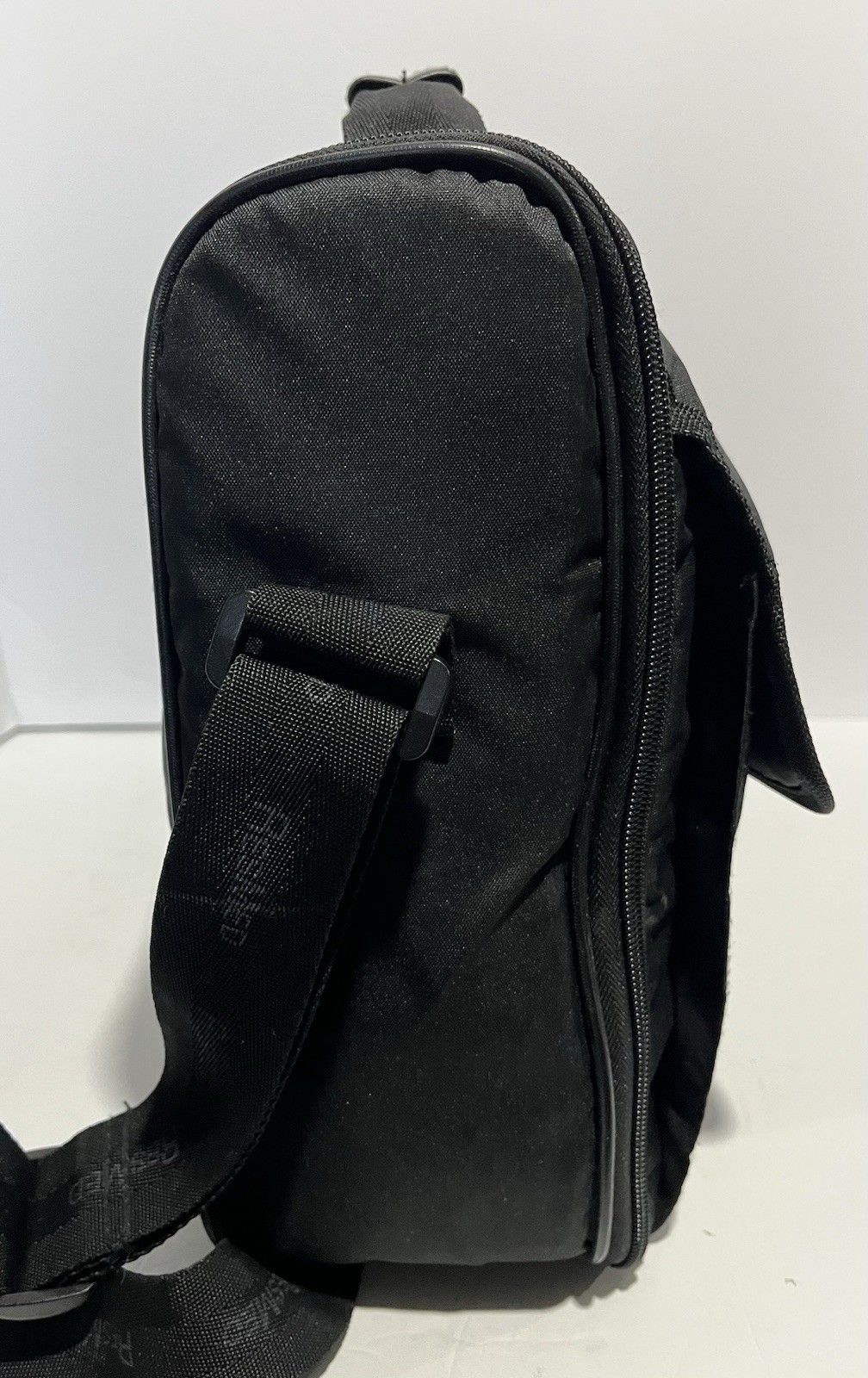 ResMed CPAP IPX1 Shoulder Travel Bag Carrying Case Only Black