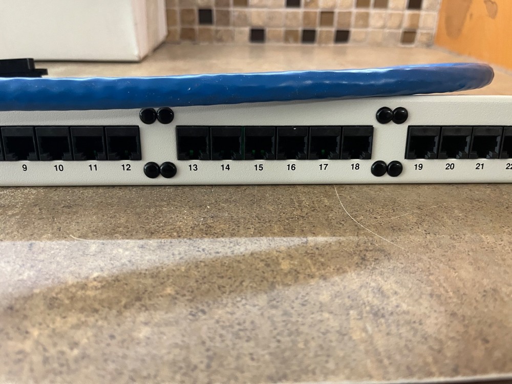 Avaya 24-Port Patch Panel 700012909