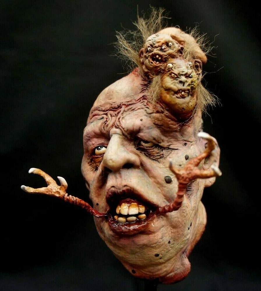 Voodoo 1:3 scale Head Art Statue Simon Lee Spiderzero