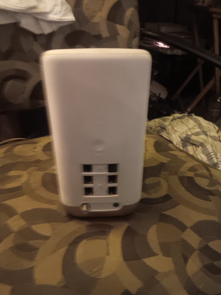 xfinty modem router wifi white