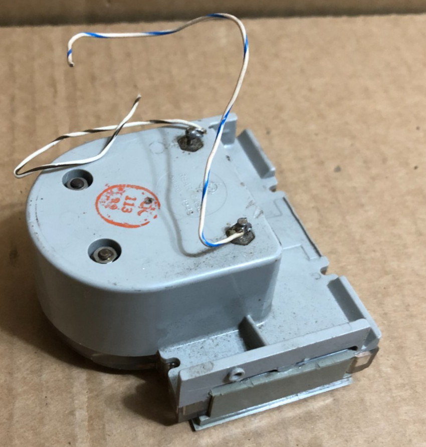 Hewlett Packard Amperemeter °C -100-400 mA (Untested) **