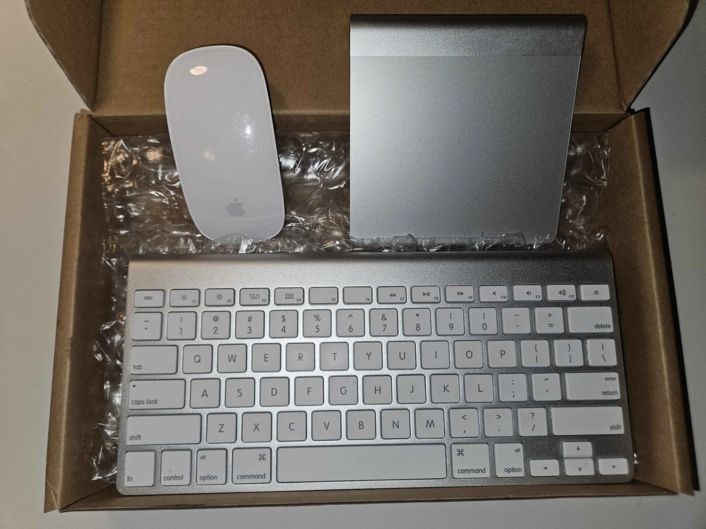 Apple Mac Wireless Keyboard (A1314) Magic Mouse (A1296) Magic Trackpad (A1339)