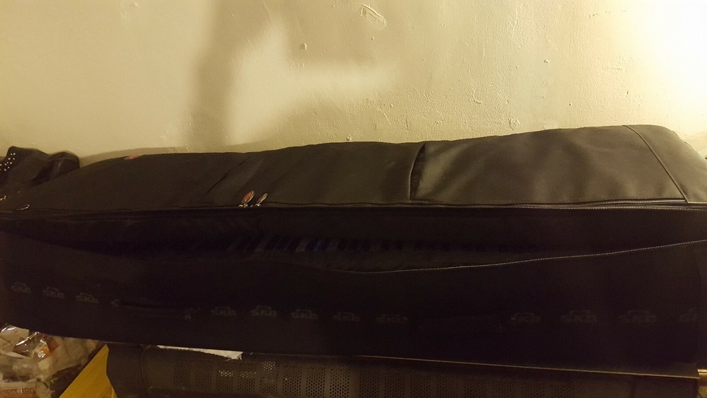 TRINITON EXTREME KEYBOARD 88 KEYS