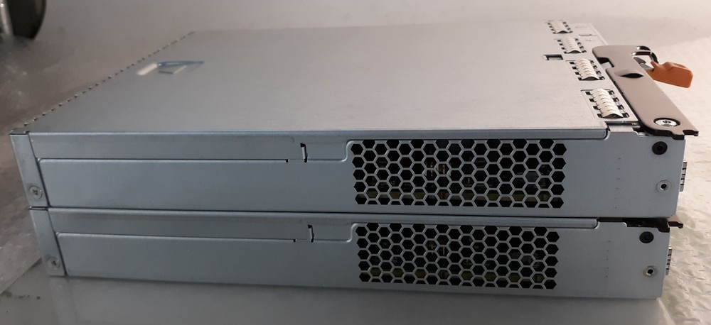 Pair of Dell EqualLogic E09M Controller Module 11 HRT01 A01