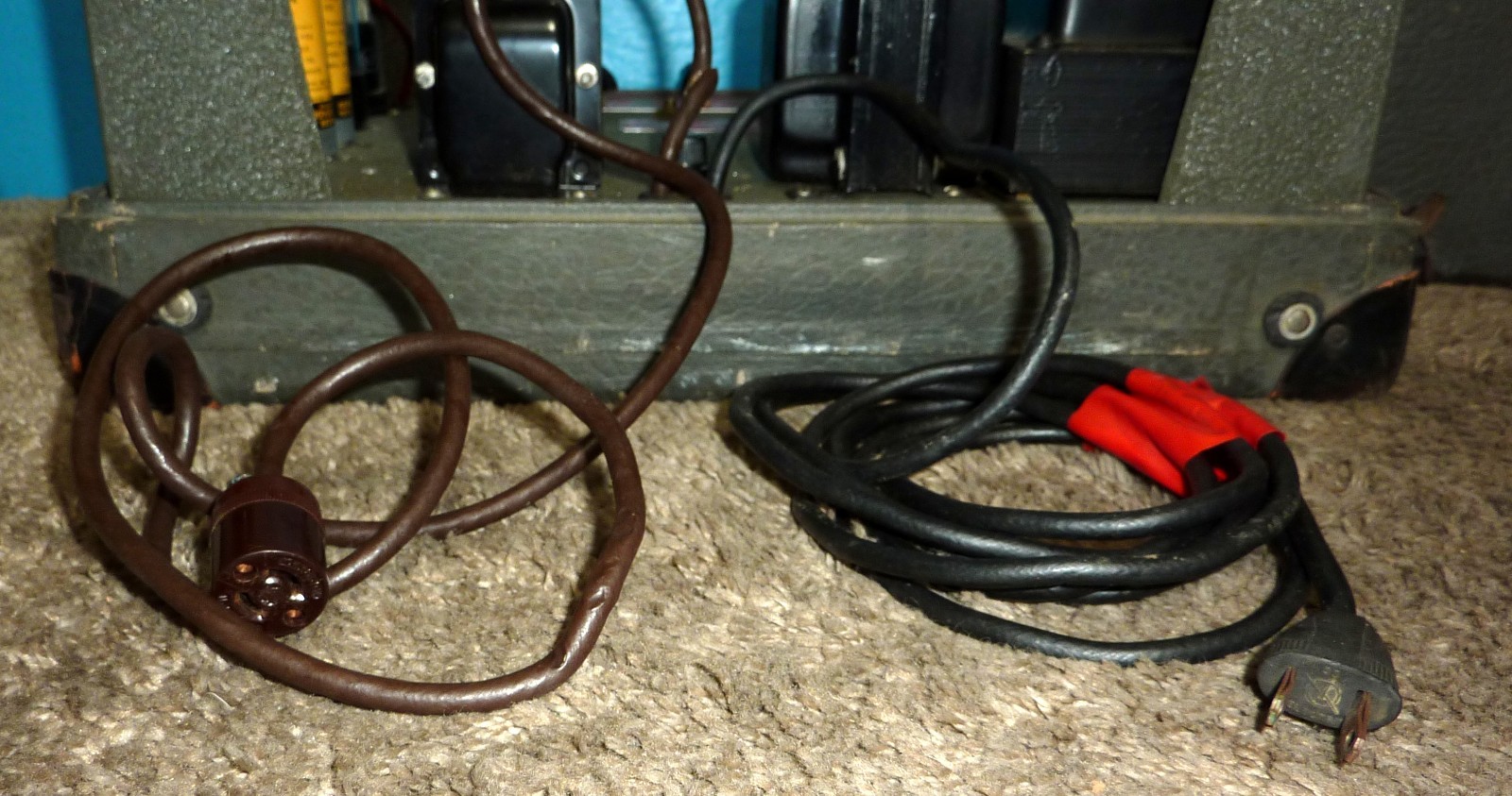 1940's DeVry Sound Model 1966 Mono Tube Amplifier & Jensen Speaker Guitar Amp