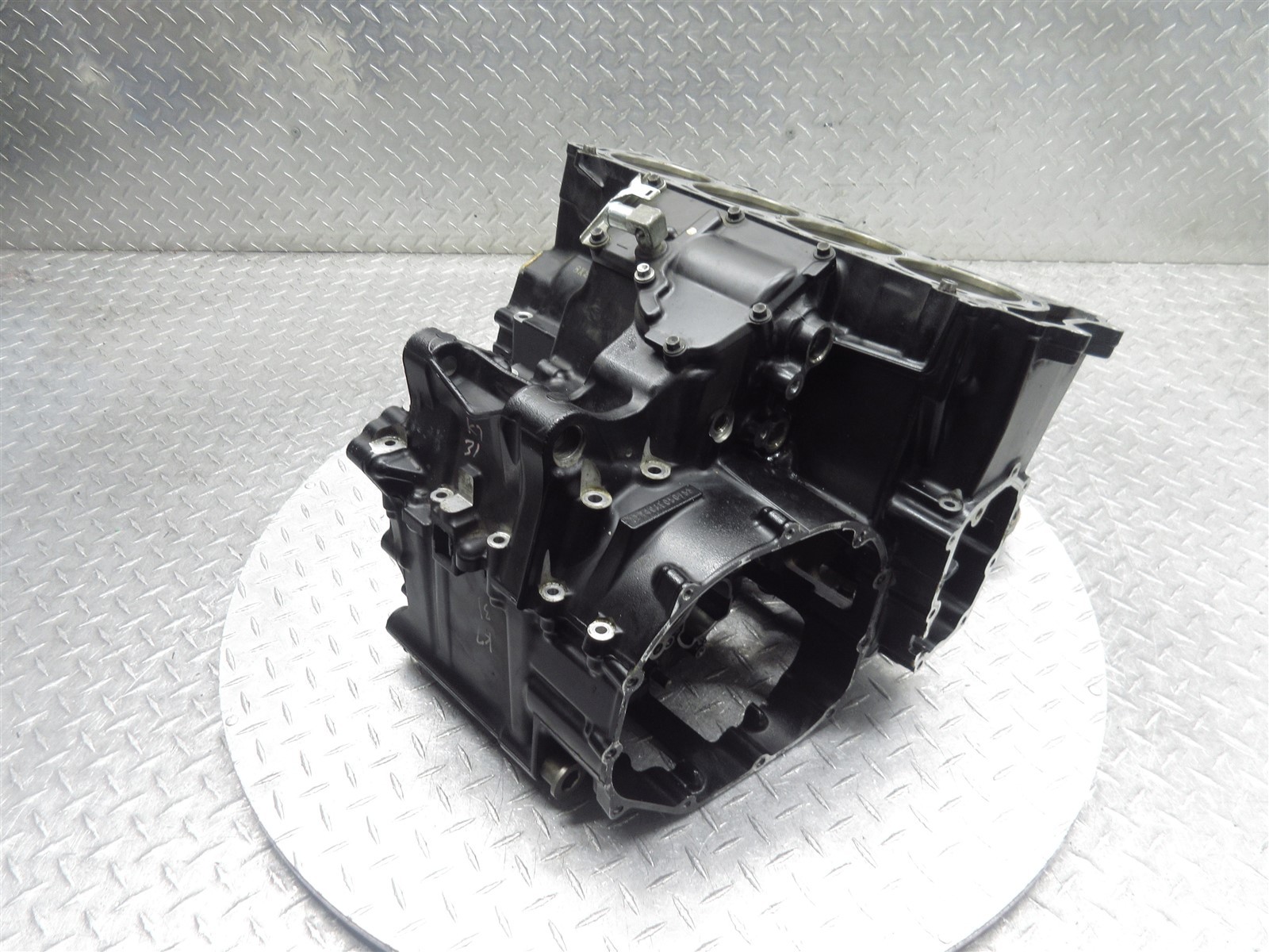 2009 08-11 Kawasaki ZX14R ZX14 Crankcase Case Engine Motor Block Piston **READ**