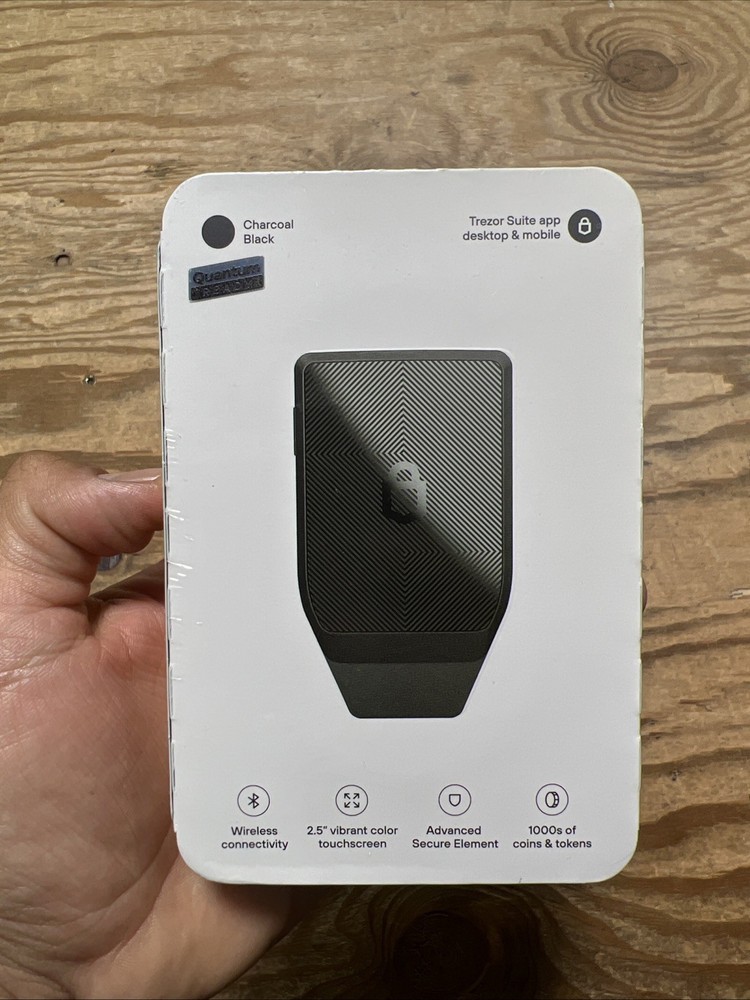 Safe 7 - Crypto Hardware Wallet with Bluetooth, Color Touchscreen, Transparent S