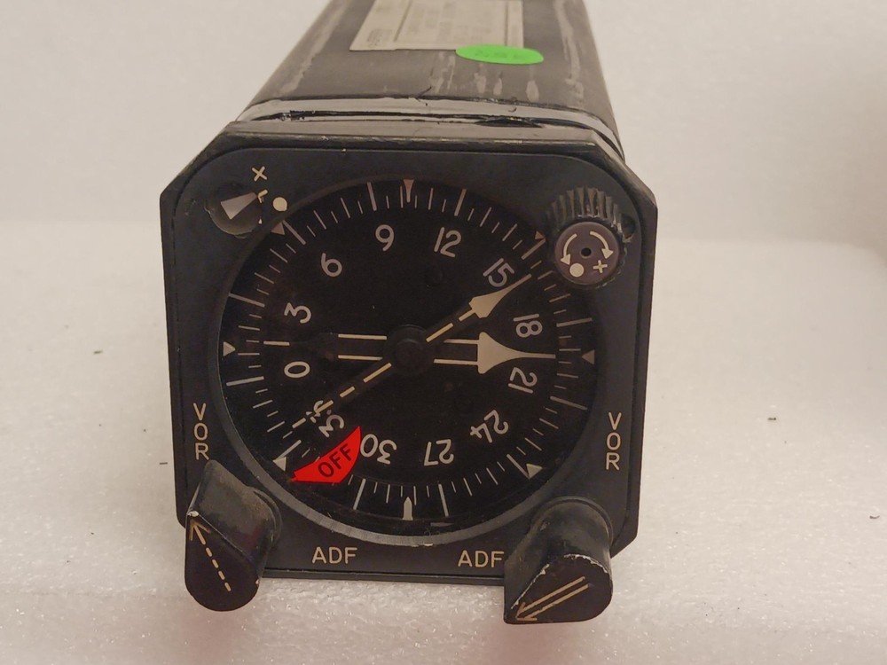 Vintage Aircraft Gyrosyn Compass Indicator Model C-6c
