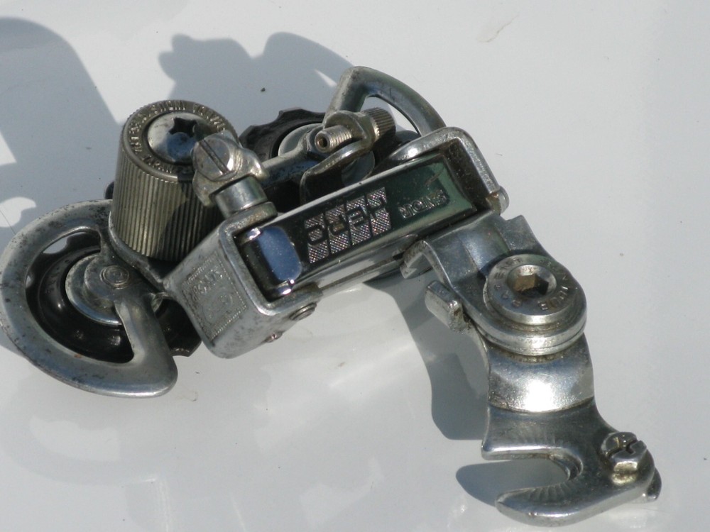 SUNTOUR VINTAGE DERAILLEUR SET