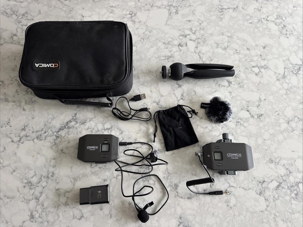 Comica CVM-WS50 Wireless Microphone for Smartphones