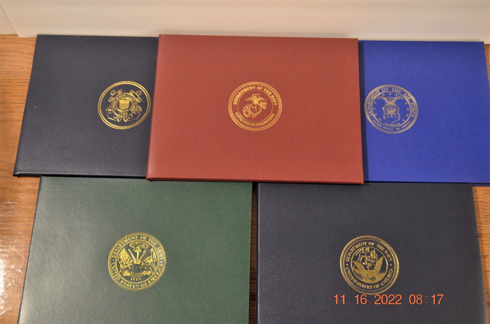 Full Size Cold War Service Medal, 1945 - 1991 Certificate Leather Folder & Case