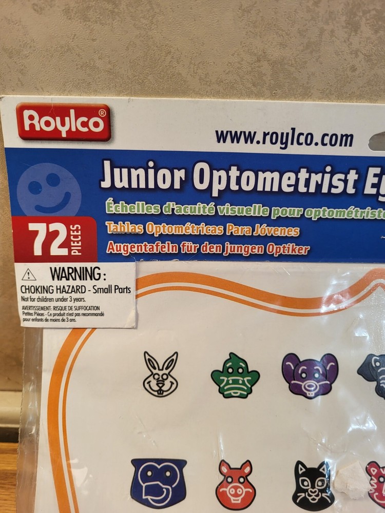 Roylco 2012 JUNIOR Optometrist Eye Chart 72 Pieces 2012