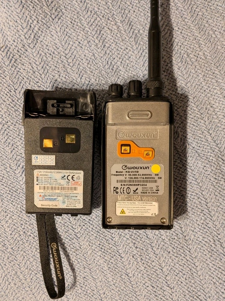 Wouxun Kg-UV Handheld Radios Lot