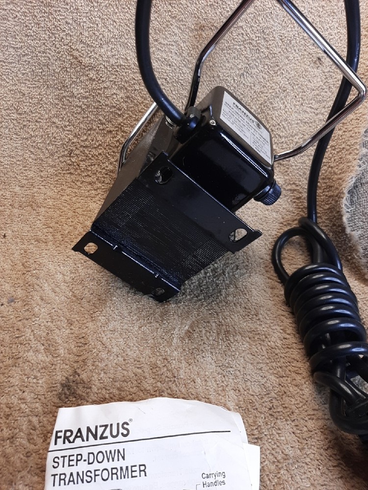 Franzus TR-100 100W Step-Down Transformer