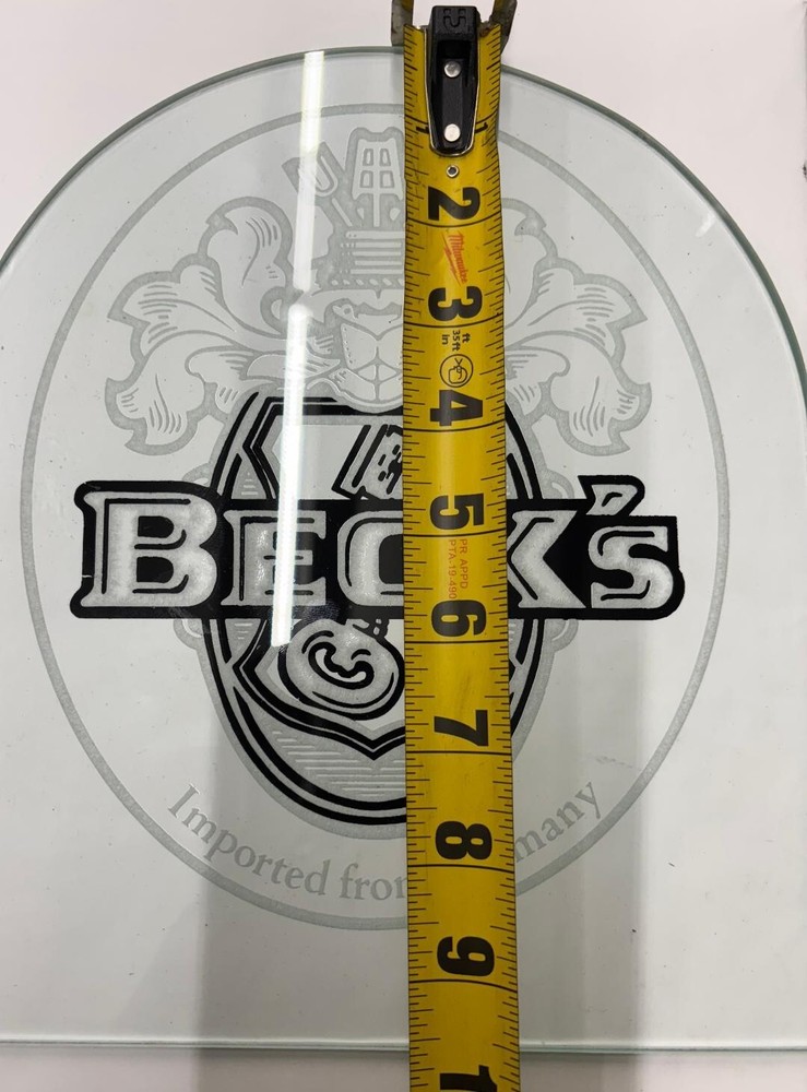 WOW!!! BECKS BEER - VINTAGE LIGHTED DIGITAL CLOCK