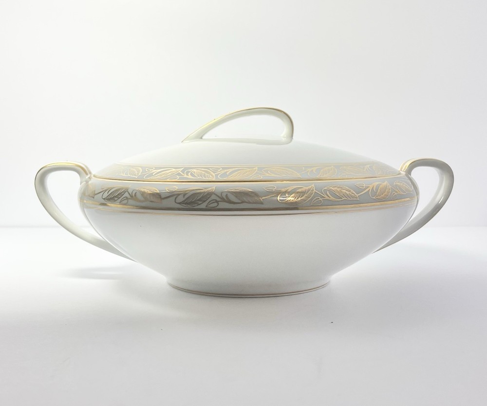 Noritake “Greta” 6-Piece Bone China Serving Hostess Dinnerware Set