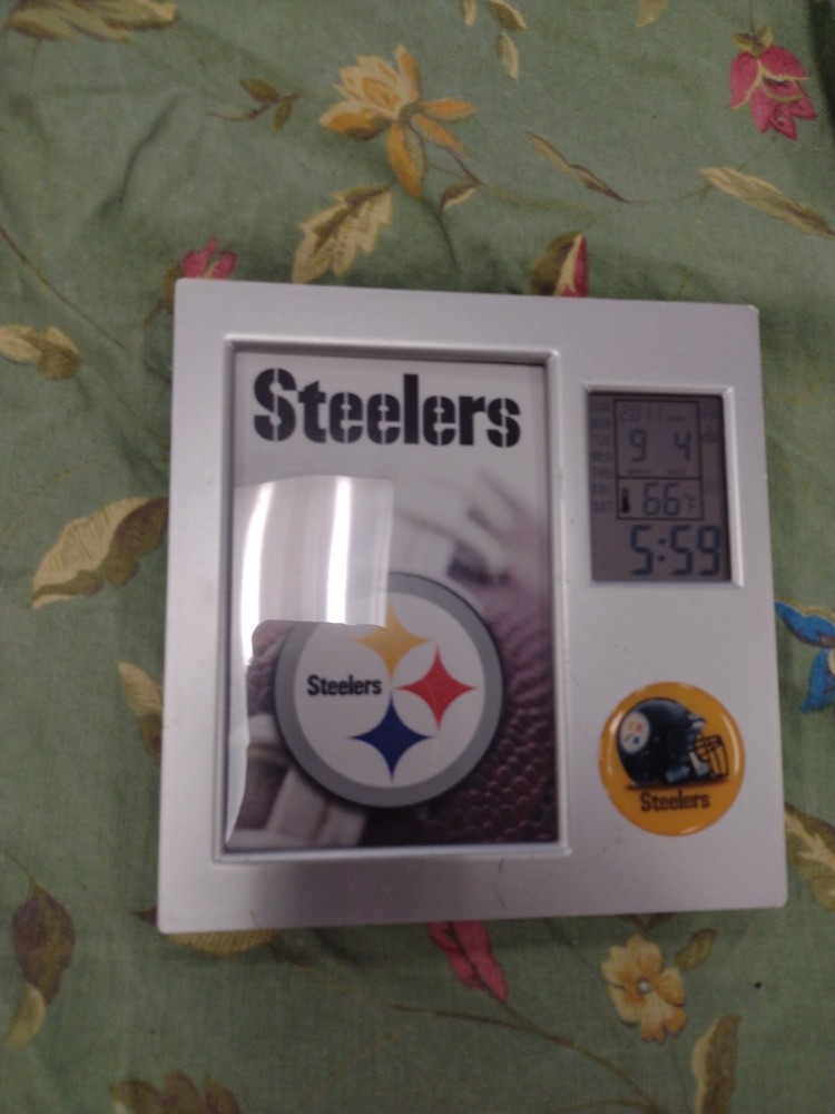 Steelers Memorabilia Multi-Function Electronic Clock Calendar (Few Scratches)