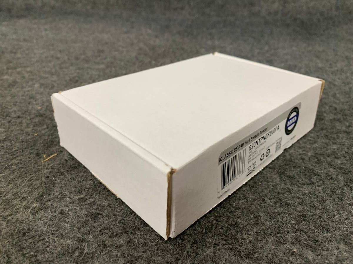 HID 920NTPNEK000FA iCLASS SE R40 Smart Card Reader, Wall Switch