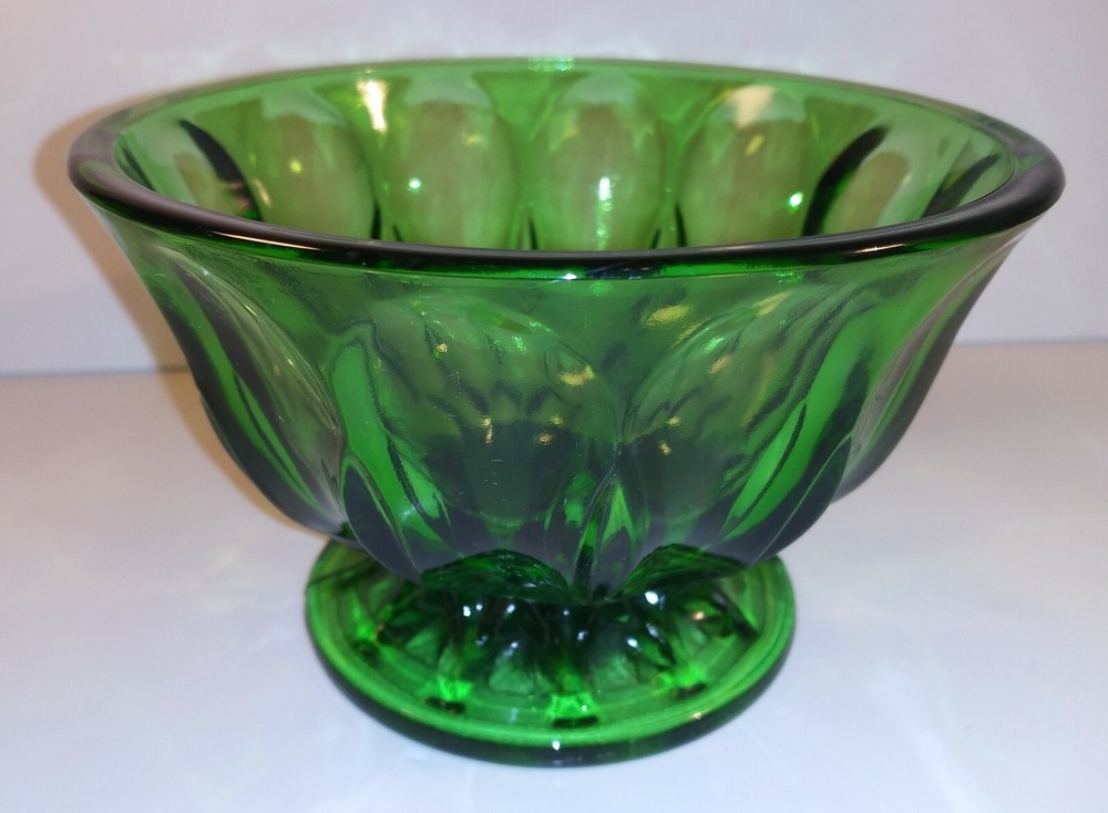 Emerald Green Glass Bowl / Dish