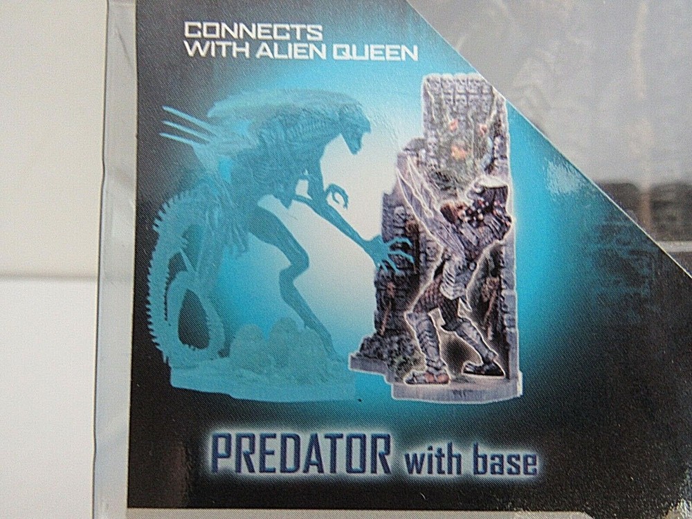 Alien Vs. Predator Playsets Predator with Base 2005 McFarlane Toys