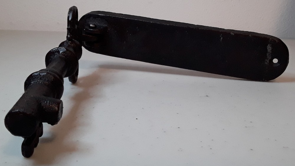 Cast Iron , Door Knocker , Skeleton Key Shaped