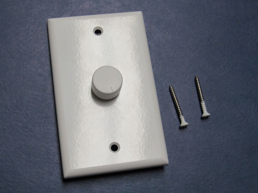 45 Ohm MVC1 Volume Control, White For M&S Music / Intercom System