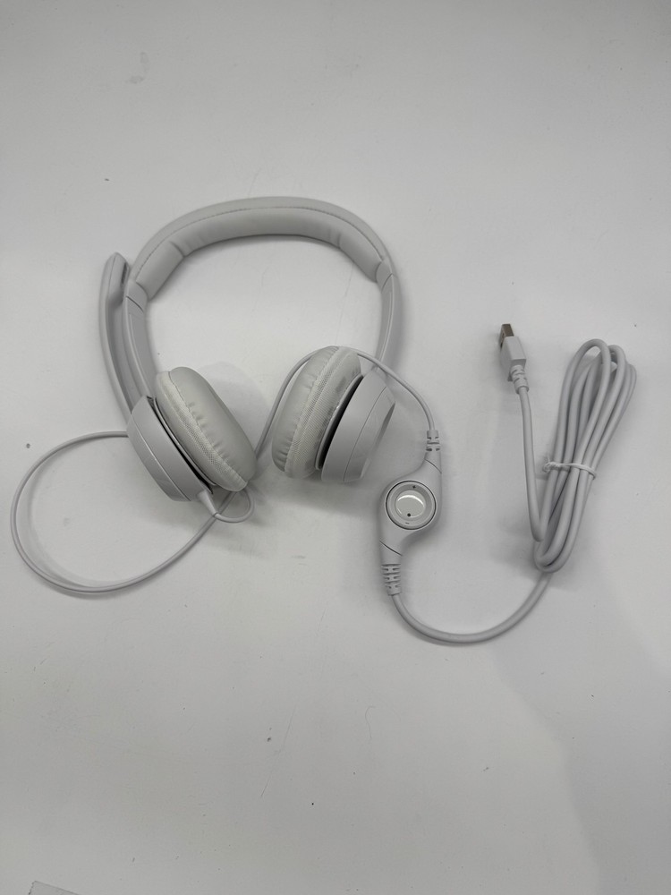 Logitech H390 USB Headset Noise Canceling Microphone White