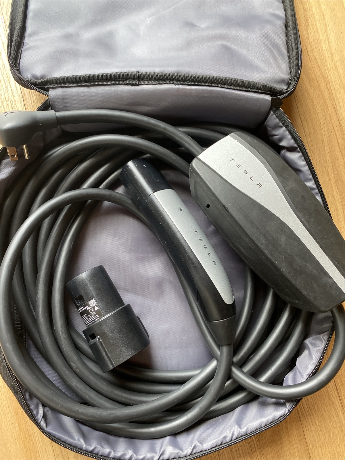 Used Tesla Model Y 3 S X Gen 2 Mobile charger OEM charging kit w/ 120v plug