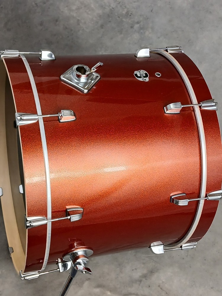 LUDWIG ELEMENT EVOLOLUTION 22" COPPER SPARKLE BASS DRUM, MINT CONDITION