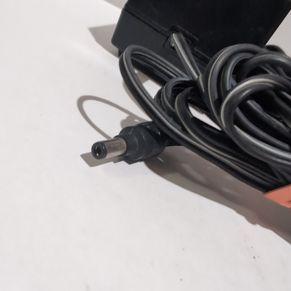 Atari AC/DC Power Adapter C018187 120VAC/11.5VDC Original Untested