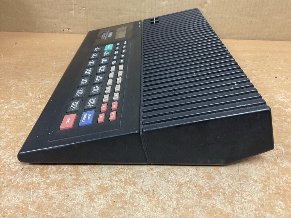 Yamaha RX17 Digital Drum Machine Rhythm Composer Sequencer