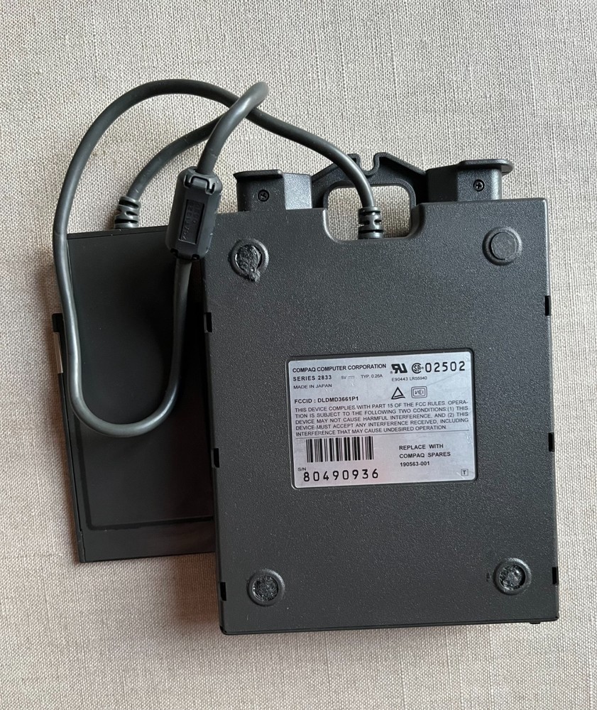 COMPAQ CONTURA AERO 4/33C