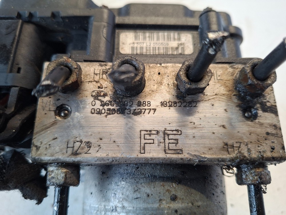VAUXHALL CORSA MK3 D 2009 ABS PUMP CONTROL MODULE UNIT 0265800796