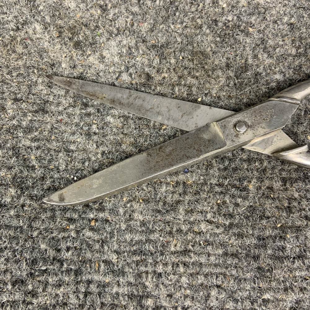 Bell Import Co. 6" Scissors Made in Italy